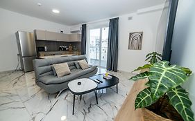 New, Stylish And Modern 1Br Apartment